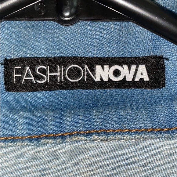 Plus Size Fashion Nova Ripped Jacket 💕 - Picture 2 of 2